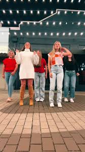 my girls💗@zyn @Claire @addi 💓👙☀️ @Bella👸🏼