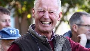 Why Kiwi Melbourne Cup winner has been immortalised in bronze