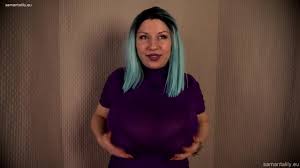 Samanta lily - Facial in purple top