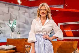 Veja as letras de monica sintra e ouça afinal havia outra, anjo da guarda, pensa bem, ajudar o que restou de mim, dava te tudo e muito mais músicas! Monica Sintra Conta Episodio Insolito Envolvendo Diogo Infante Liguei Para A Gnr