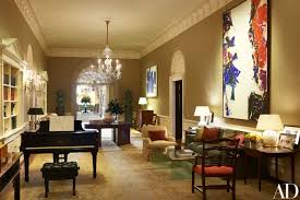 The Obama Family S Stylish Private World Inside The White House Inside The White House White House Interior Celebrity Houses