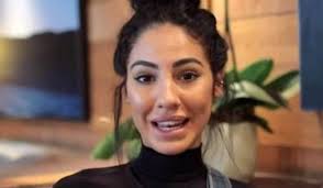 Non tanto per i concorrenti del programma (ancora lontani anni luce dal perdere la testa per una persona), bensì per giulia de lellis. Giulia De Lellis La Risposta Ai Fan Non Lascia Dubbi Pensa A Damante