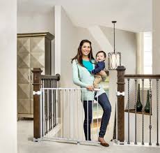 To prevent their children from getting hurt, most parents install baby gates at baby gates for stairs are designed to partition off spaces or rooms to stop toddlers and babies from strolling into dangerous places such as the kitchen. Regalo Top Of Stairs Baby Gate Walmart Canada