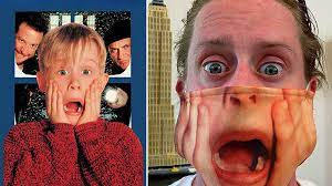 See more of macaulay culkin on facebook. Makolej Kalkin Povtoril Znamenityj Moment Iz Filma Odin Doma Ria Novosti 09 10 2020