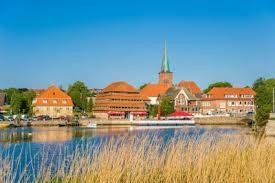 Jetzt einfach online oder persönlich mit uns buchen.das ostseebad ist mit über 200 jahren eines der ältesten deutschlands und gehört zu. Umgebung Ostseeheimat