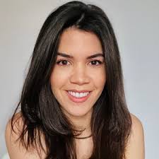 Vanessa Schmitz's Instagram, Twitter & Facebook