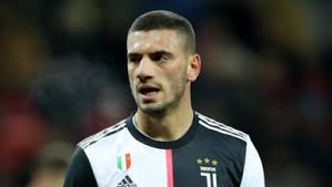 Lig, ligler, ziraat türkiye kupası, futbol, bilgi bankası. Meril Demiral Dan Saglik Calisanlarina Destek Paylasimi Fotomac