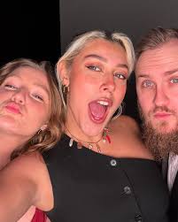 Nicole Ingram 🦕 (@nicole__ingram) • Instagram photos and videos