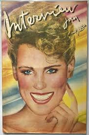 Linda Hutton's Instagram, Twitter & Facebook