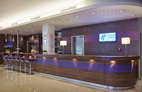 What are some restaurants close to holiday inn express frankfurt city? Hotel Holiday Inn Express Frankfurt City Hauptbahnhof Frankfurt City Frankfurt Hotelopia
