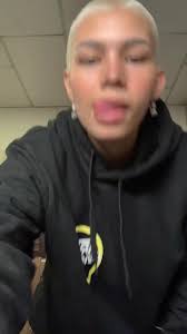 apuntame disparaaaa @Milo J @naiki @Majo de la Iglesia