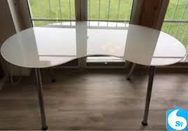 Und außerdem sind unsere höhenverstellbaren schreibtische nicht nur ergonomisch, sondern so robust, dass sie mit dir viele jahre arbeit und eifriges kaffeetrinken überstehen. Schreibtisch Ikea Galant Sypad Com Einfach Sicher Kostenlos