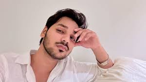 Siddharth Bhatt (@siddharth_bhattt) • Instagram photos and videos