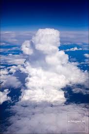 Dit Is 1 Van De Vele Favoriete Foto S Uit De Blog Van Thomas Schlijper Clouds Photography Sky And Clouds Beautiful Sky