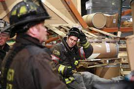 Chicago Fire am 06. August 2025 um 00:45 Uhr auf Universal TV HD - TVMovie