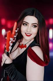 Sally Mcknight's Instagram, Twitter & Facebook