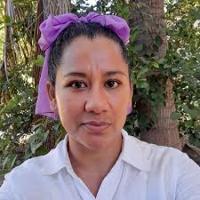 Violeta Cisneros (@VioletaCisnero9)