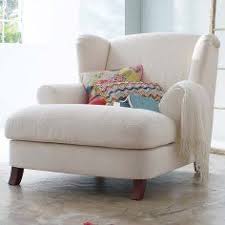 The Mid Century Modern Style Has Come To Conquer And These 7 Unique Armchairs Will Change Your Living Room Design Comfy Reading Chair Furniture Big Comfy Chair