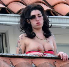 Amy amy amy — amy winehouse. Zum 28 Geburtstag Amy Winehouse Eine Stiftung Und Ihr Letzter Song Welt