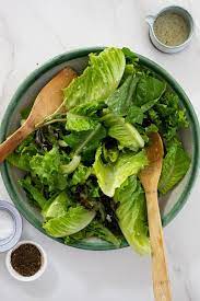 Easy Green Salad With Lemon Parmesan Dressing Simply Delicious Recipe Homemade Salads Side Salad Recipes Salad Side Dishes