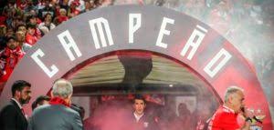 Treinador do benfica é o mais rápido a atingir número redondo de vitórias na. Adeptos Apontam Bruno Lage Como Principal Obreiro Do Titulo Do Benfica Radio Alfa