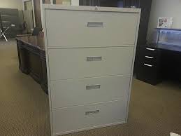 These drawers are sized to easily accommodate file folders and paper for easy organization. Used Steelcase 4 Drawer 800 Series Lateral File For Sale Continental Offic
