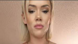 Amazon.com: Sunzel Camiseta sin mangas para mujer, cuello en V, sin  costuras, acanalada, con volantes, Negro & blanco : Ropa, Zapatos y Joyería