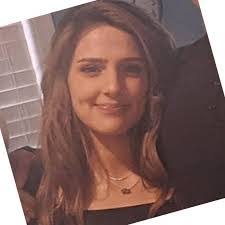 Leslie Gallego's Instagram, Twitter & Facebook