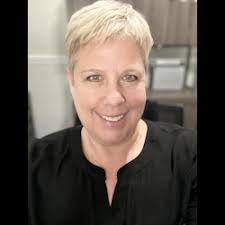 Dawn Townsend's Instagram, Twitter & Facebook