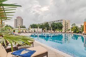 Hotelul este primul din românia care a obținut certificatul ecologic. Hotel Saturn 5 Cazare In Saturn Mangalia