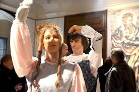 Der märchenfilm drei haselnüsse für aschenbrödel verzaubert seit jahrzehnten. Schloss Moritzburg Drehort 3 Haselnusse Fur Aschenbrodel