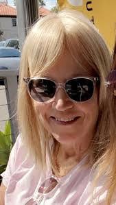 Martha Kaye's Instagram, Twitter & Facebook