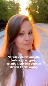Zmiana kobiety… ❤️Pięknego dnia 🥰#kobieta #polskakobieta #świadomość  #miłośćdosiebie #rozwojosobisty #scenażycia #zmiana #uwolnijsiebie  #inspiracion #woman
