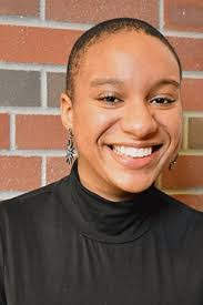 Tracey Messinger's Instagram, Twitter & Facebook