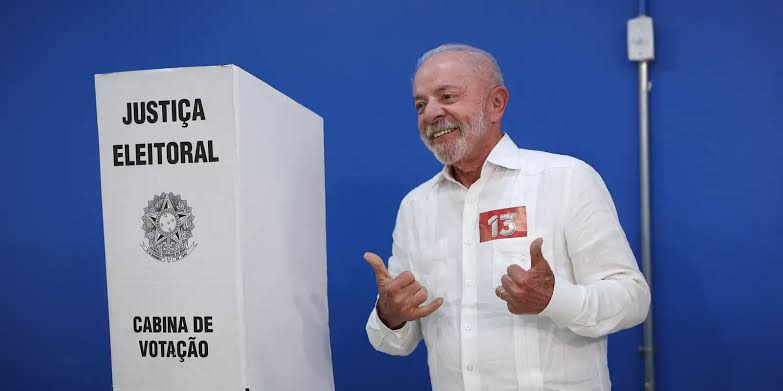 Lula vota e enaltece mobilização popular: nunca vi nada igual - Jornal Opinião