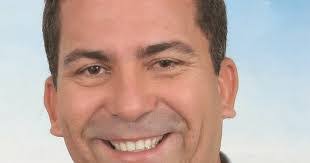 Aldo Moreno's Instagram, Twitter & Facebook