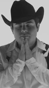 Adiós sin Olvidar: Alfredo Olivas