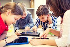 Los proyectos pedagógicos de aula son una estrategia válida para los distintos niveles de la educación, desde el preescolar hasta la media, y pueden desarrollarse en. El Uso De Tablets En El Aula Aciertos Y Errores De Esta Nueva Forma De Aprender