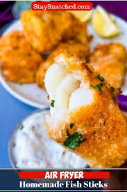 Easy for a quick meal and they come out perfectly crunchy every time. Easy Air Fryer Fish Sticks Easy Seafood Recipes Air Fryer Fish Recipes