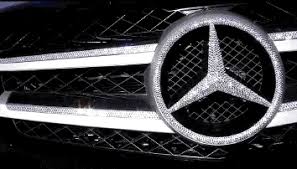 Pin By Suminboutnae On Who Got The Keys Vroooom Benz Mercedes Benz Mercedes Benz Logo