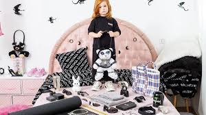 Fashion label Balenciaga pulls ads featuring children with bondage teddy |  Euronews