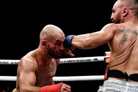 But i think the risk of hand injuries is going to make it. Paulie Malignaggi Bare Knuckle Fighting Is Bad For Boxer S Hands Boxing News