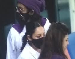 India director shimit wants work with king khan once again, a salman khan upcoming movies 2020 & 21 with release date,budget. In Pics Shah Rukh Khan Spotted Enjoying Kkr Vs Rr Match In Dubai With Wife Gauri