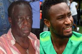 .ama sonra lyn klubune donunce manchester united a imza atan bu eleman imzadan bi süre sonra ortadan kaybolmustur.lyn klubu ise yaptıgı acıklamada john obi mikelin chelsea ile anlasmasını isteyen. Mikel Obi Biography House Wife Salary Age Net Worth Goalball