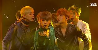 Why you shouldn't play blood, sweat & tears when solar's there. Update Bts Wins With Blood Sweat Tears On Inkigayo Performances By Apink Monsta X And More Soompi
