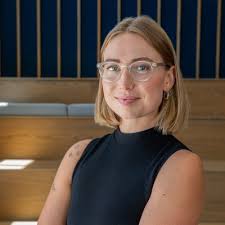 Bart's Bytes: How Colleges Adapt to Rising Online Demand