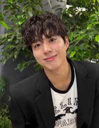 Dramatic Plays: History