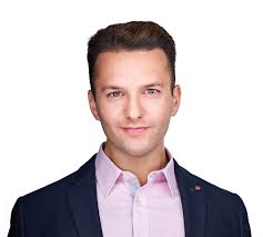 Meet the team members of The Elliot Group.