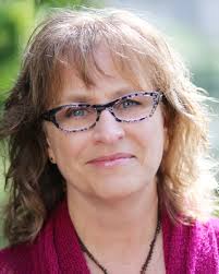 Vicki Kraft's Instagram, Twitter & Facebook