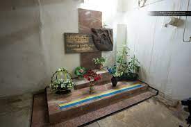 Khodemchuk was one of the 31 official deaths the the series states that none of the people who watched the chernobyl explosion from a nearby bridge survived and that highway is now known as. Philip Grossman Pa Twitter Valery Khodemchuk Was Killed Instantly When The Chernobyl Reactor Exploded His Body Was Never Recovered There Is A Permanent Memorial Hear The Pump Room In The Reactor Complex
